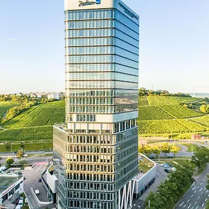 Radisson Blu At Porsche Design Tower **** Stoccarda